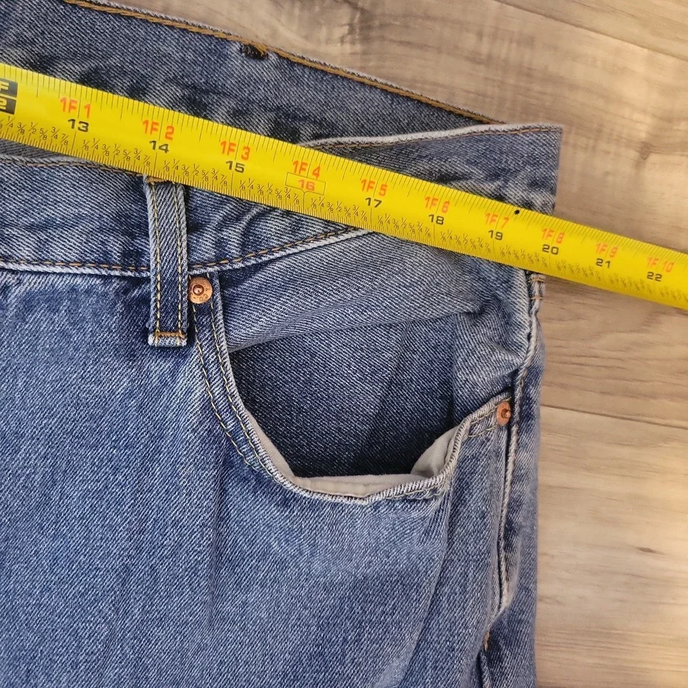 Levis levi 550